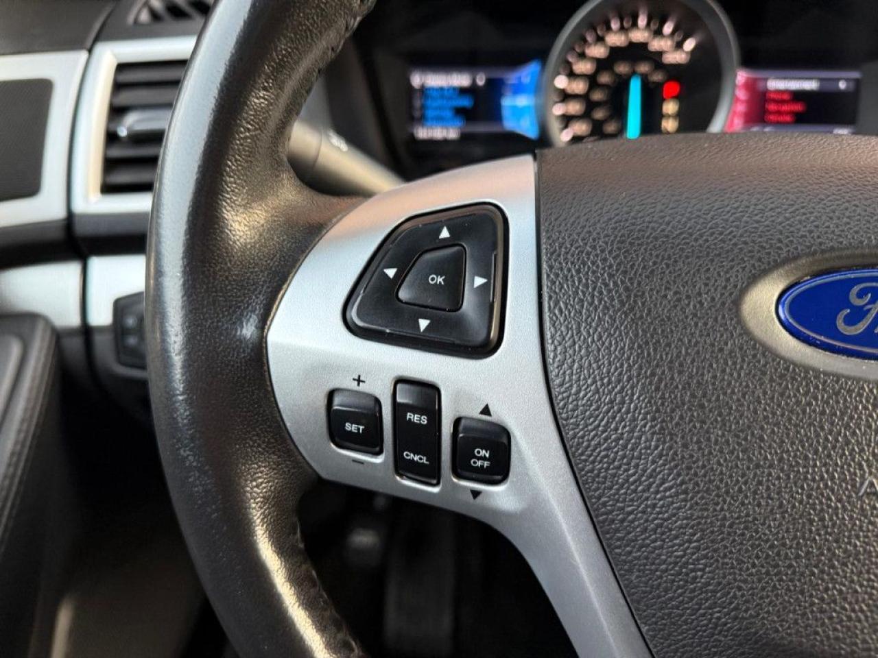 2013 Ford Explorer XLT |LEATHER|NAVI|BACKUP CAM|REMOTE STARTER|HEATED SEATS|7 PASS| - Photo #30