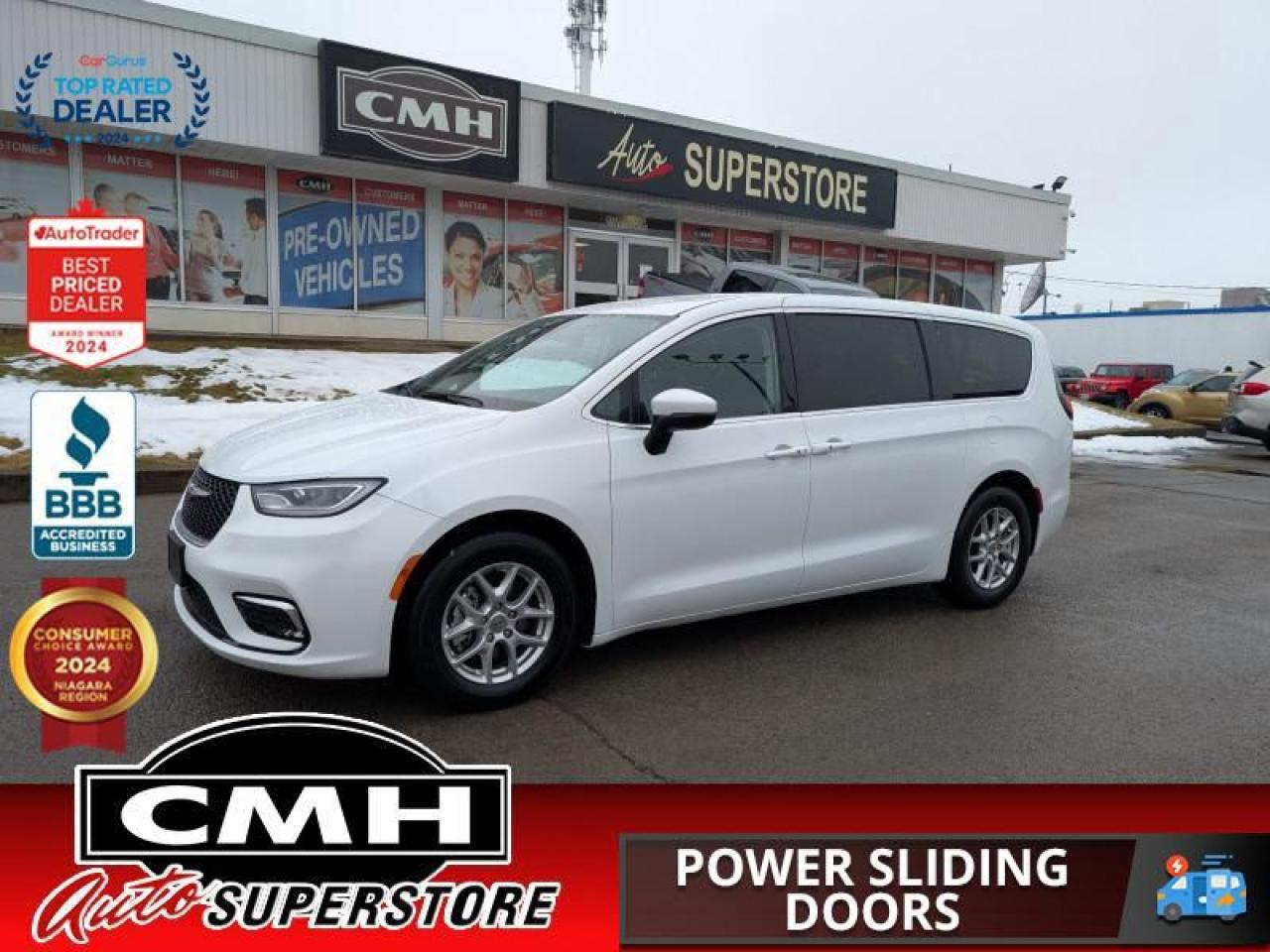 Used 2023 Chrysler Pacifica Touring L  **STOW N GO** for sale in St. Catharines, ON