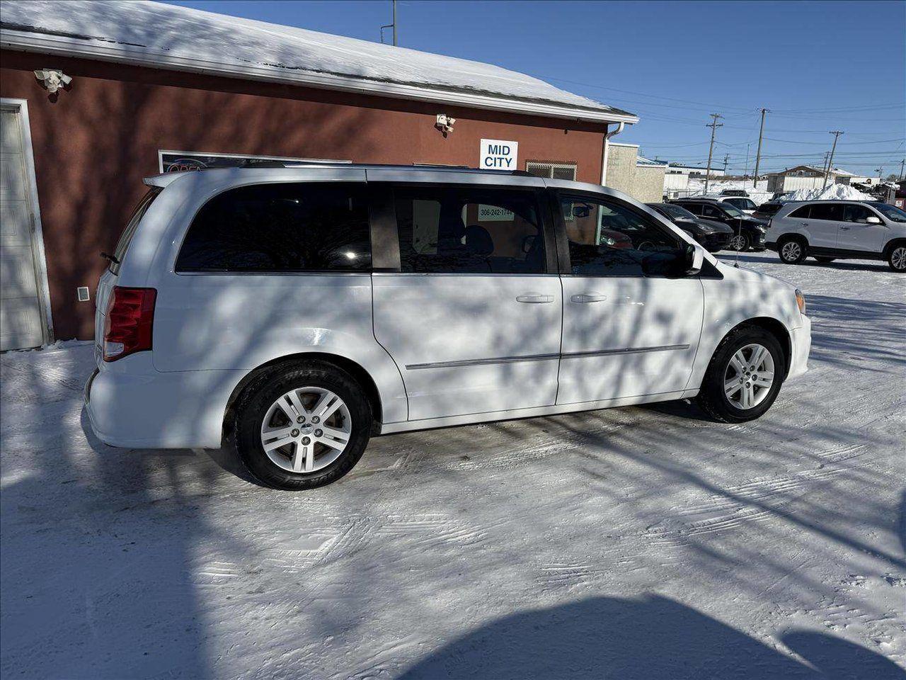 Used 2015 Dodge Grand Caravan Crew for sale in Saskatoon, SK