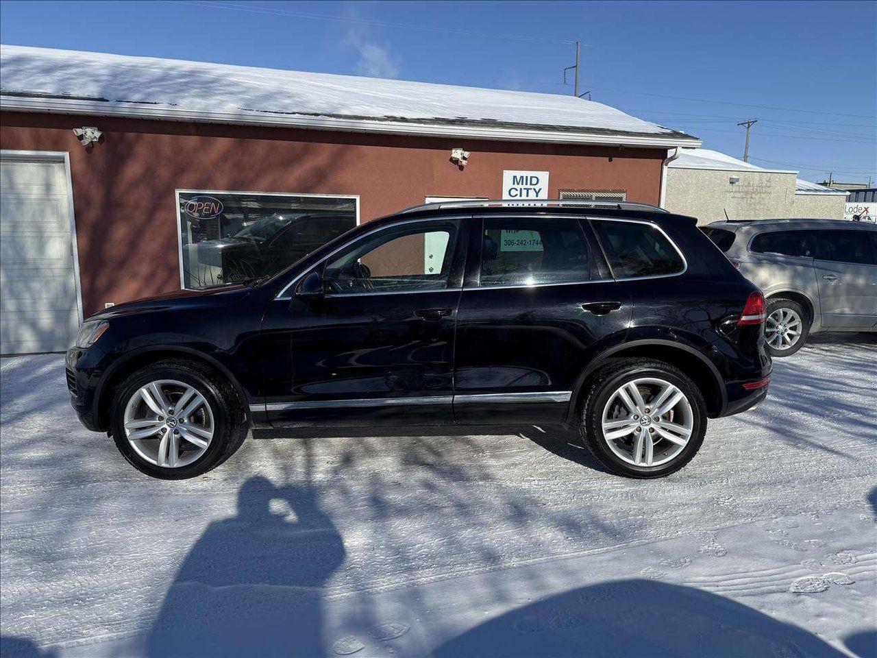 Used 2012 Volkswagen Touareg VR6 Sport for sale in Saskatoon, SK