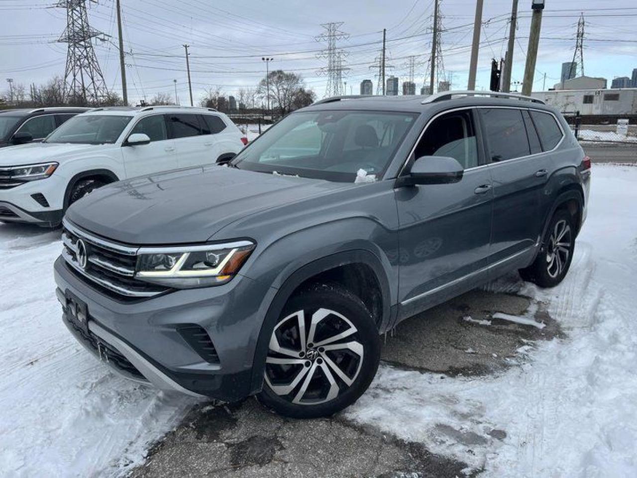 Used 2023 Volkswagen Atlas Highline 4Motion | Leather | Moonroof | Nav | Heated & Cooled Seats | Heated Steering | CarPlay for sale in Guelph, ON