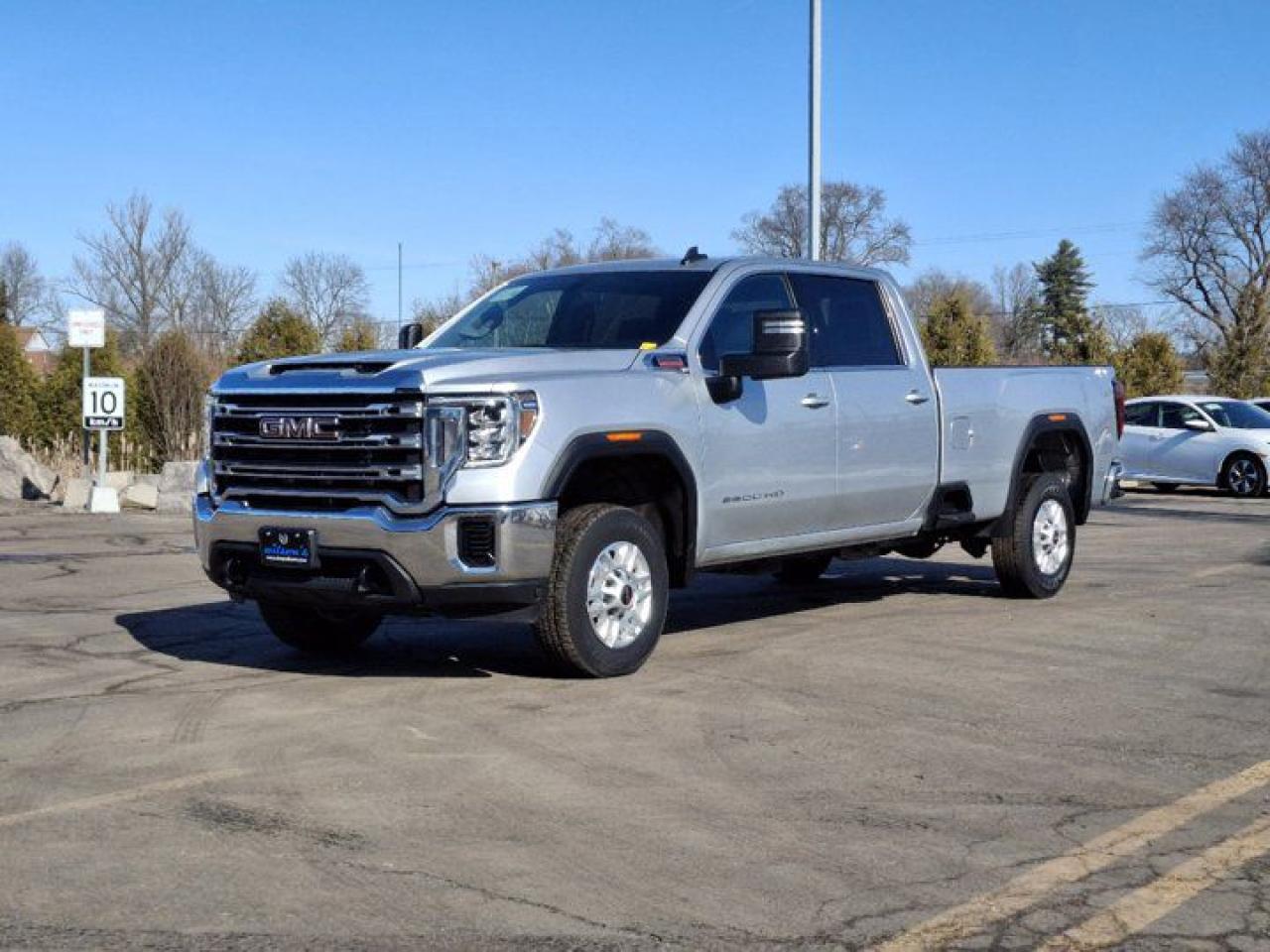 Used 2022 GMC Sierra 2500 HD SLE Crew 4WD | 6.6L Turbo Diesel | Allison Trans | Power Seat | CarPlay + Android | and more! for sale in Guelph, ON