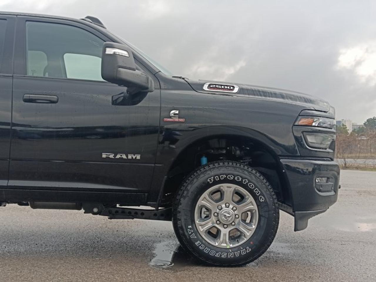 2025 RAM 2500 Big Horn Photo4