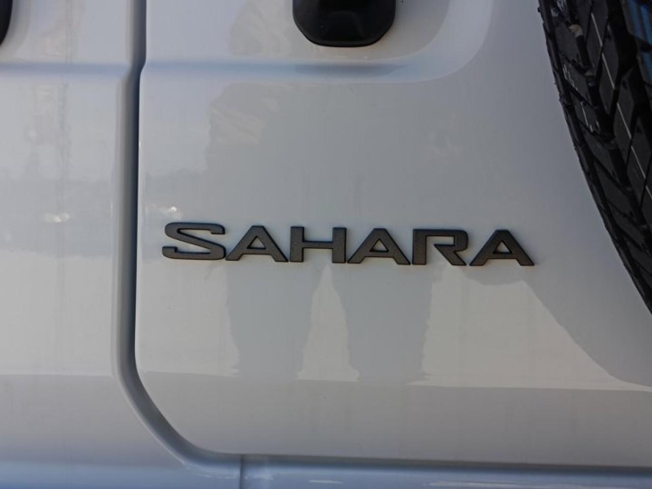 2025 Jeep Wrangler Sahara Photo