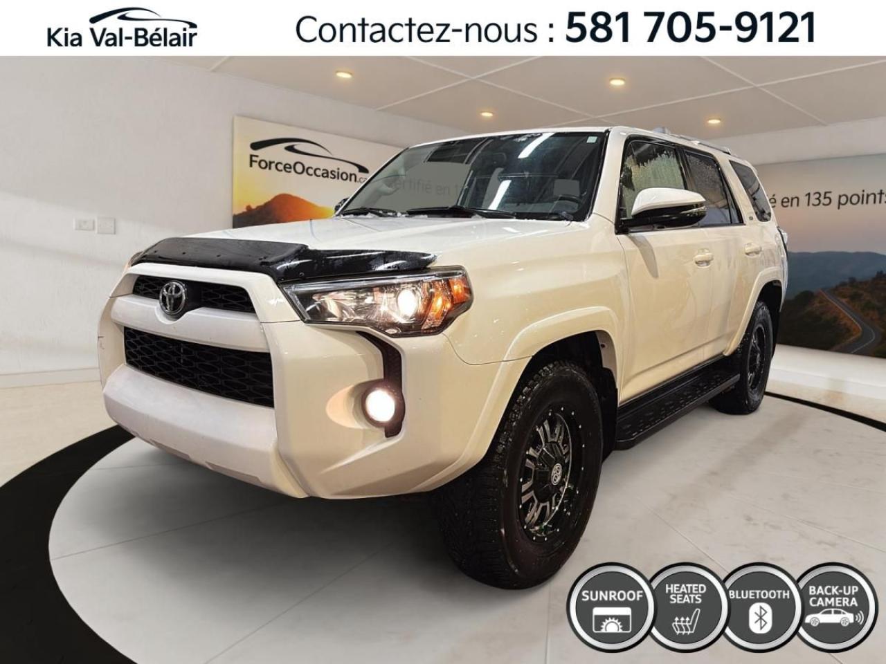 Used 2016 Toyota 4Runner SR5 *4X4 *V6 *TOIT OUVRANT *SIEGE CHAUFF *CAMÉRA for sale in Québec, QC