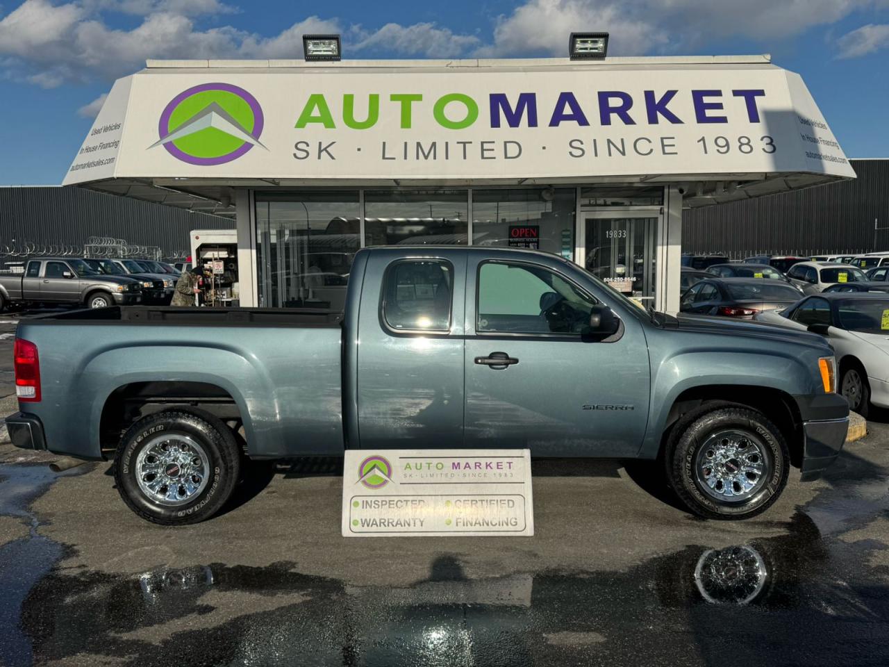 Used 2011 GMC Sierra 1500 Work Truck Ext. Cab 2WD INSPECTED W/ BCAA MBRSHP & WRNTY! for sale in Langley, BC