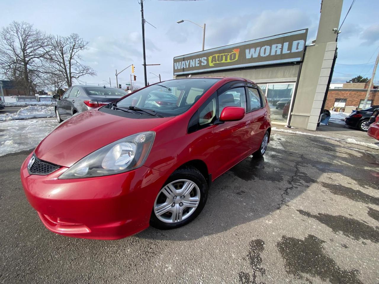 Used 2014 Honda Fit  for sale in Hamilton, ON