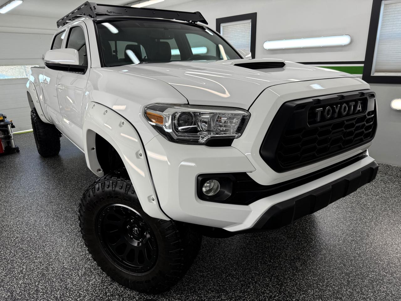 Used 2016 Toyota Tacoma TRD Sport for sale in Hilden, NS