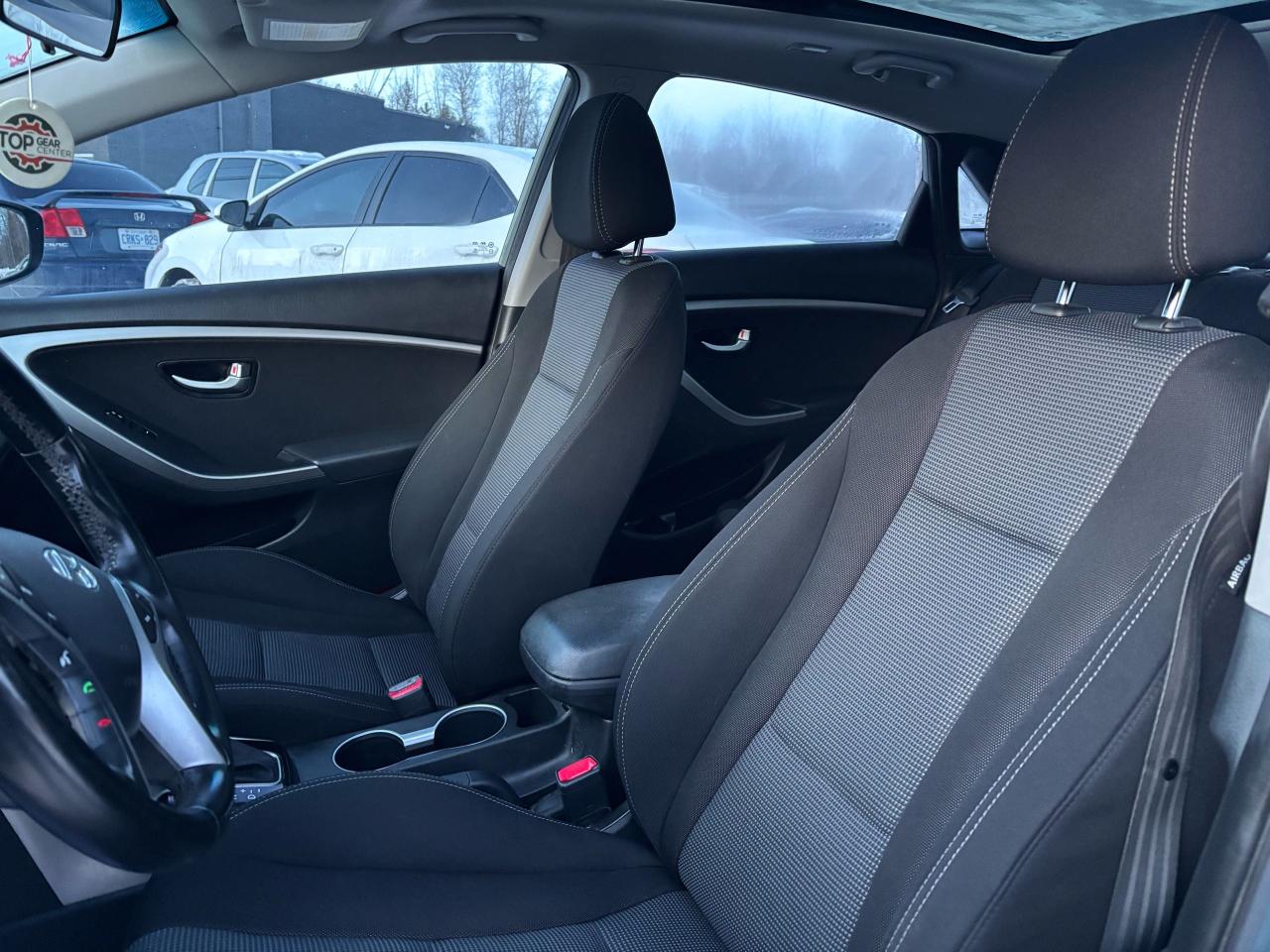 2013 Hyundai Elantra GT GLS - Photo #9