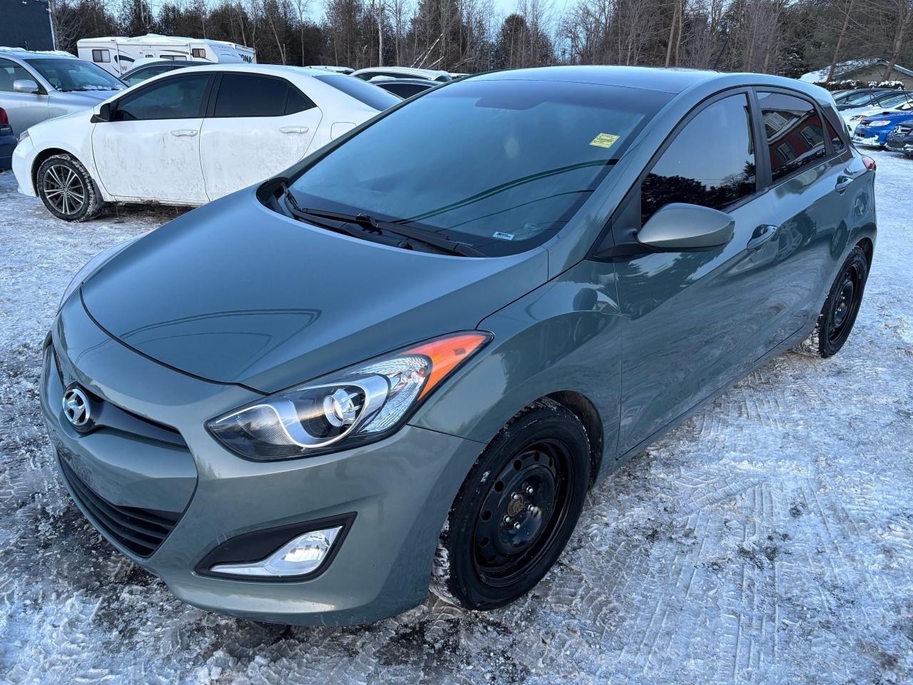 2013 Hyundai Elantra GT GLS - Photo #3