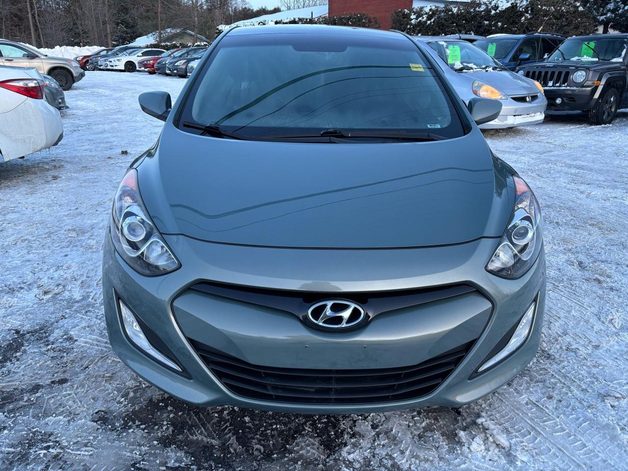 2013 Hyundai Elantra GT GLS - Photo #2