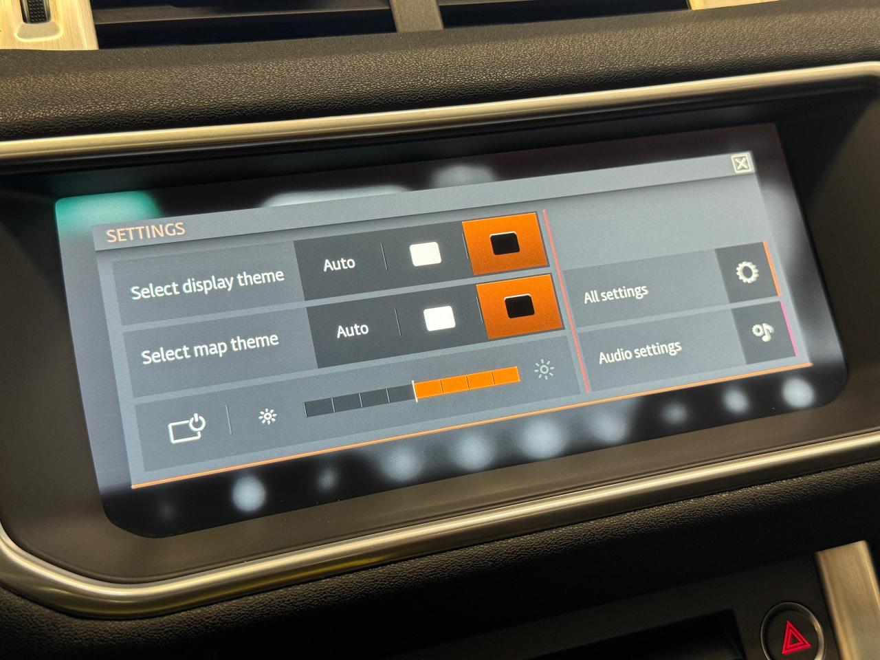 2017 Land Rover Range Rover Evoque SE AWD+New Tires+Brakes+ApplePlay+CLEAN CARFAX - Photo #33