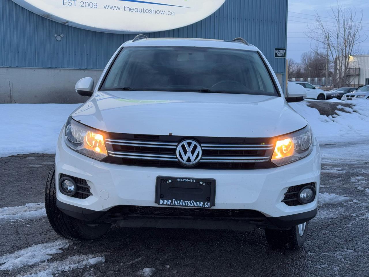 2014 Volkswagen Tiguan TRENDLINE 4MOTION | LEATHER | PANO | HTD SEATS | Photo2