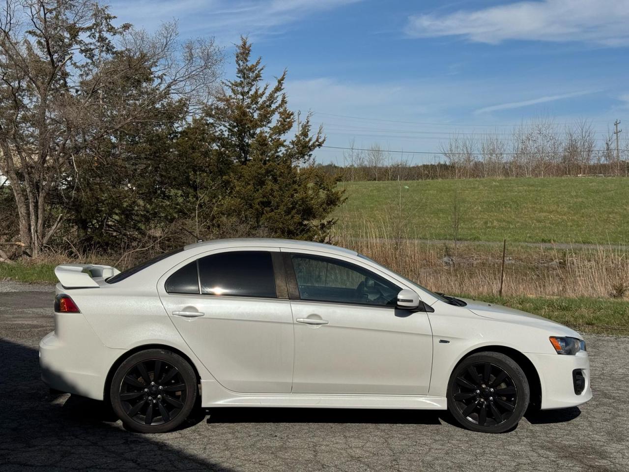 2017 Mitsubishi Lancer ES | BACKUP CAM | 5 SPEED | HTD SEATS | ALLOYS | Photo5