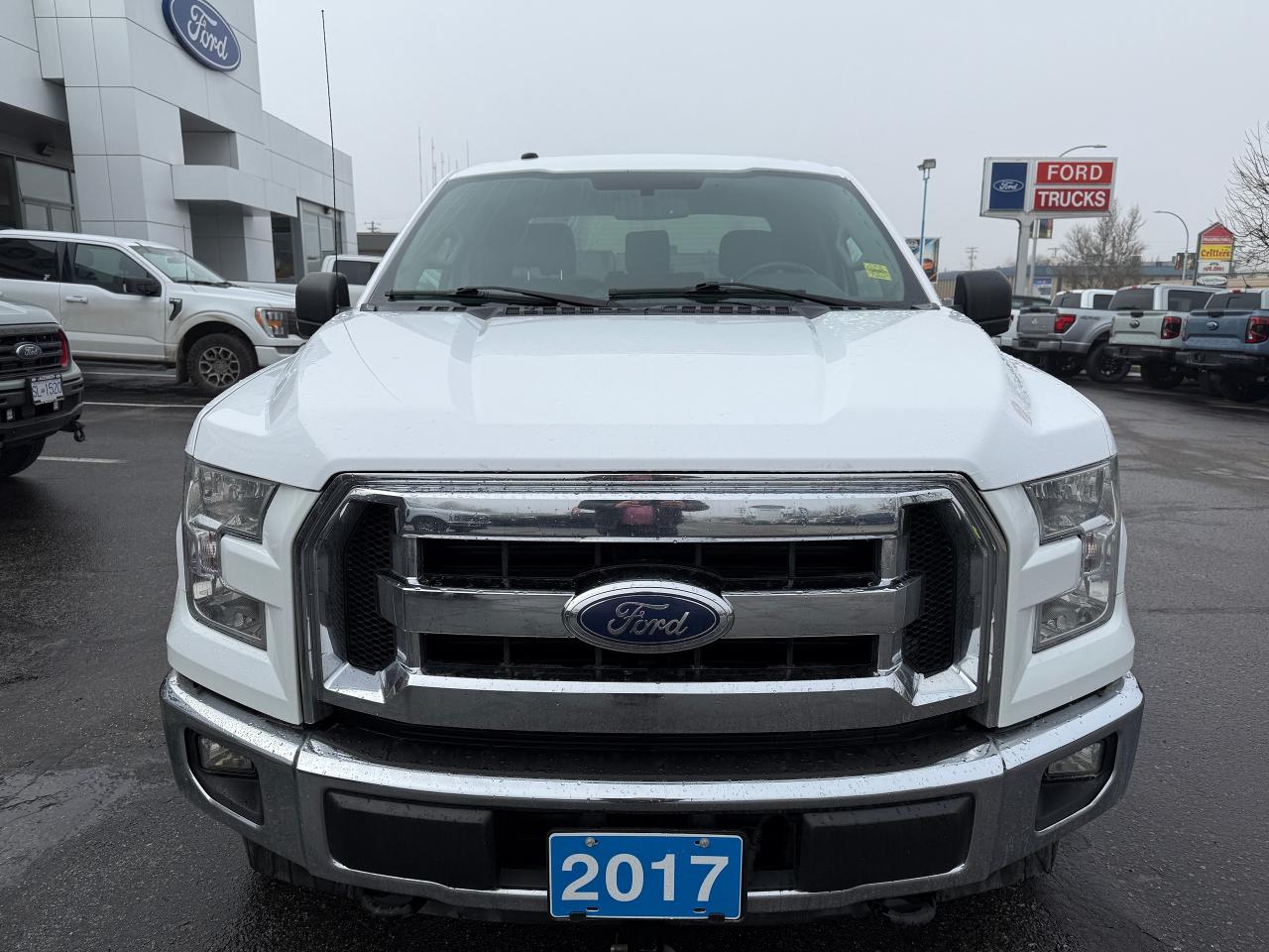 2017 Ford F-150 XLT Photo5