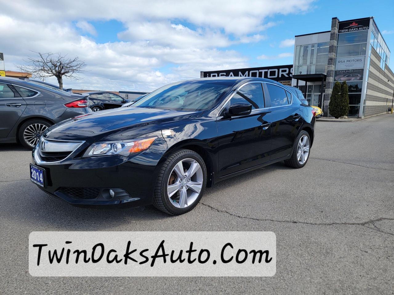2014 Acura ILX Tech Pkg | LOW KMS! - Photo #1