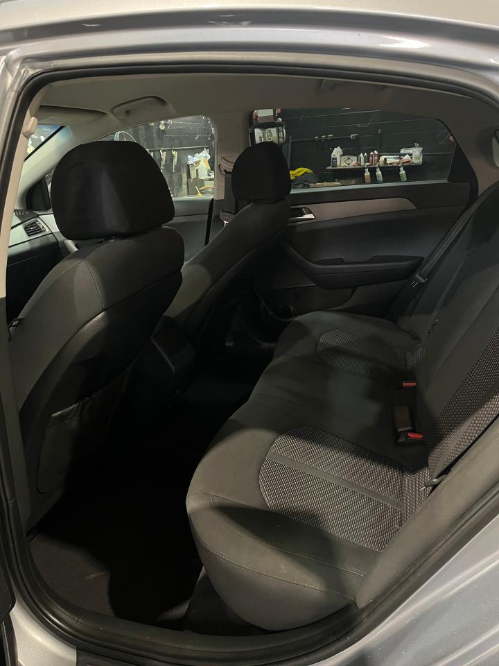 2017 Hyundai Sonata 4dr Sdn 2.4L Auto GL - Photo #5