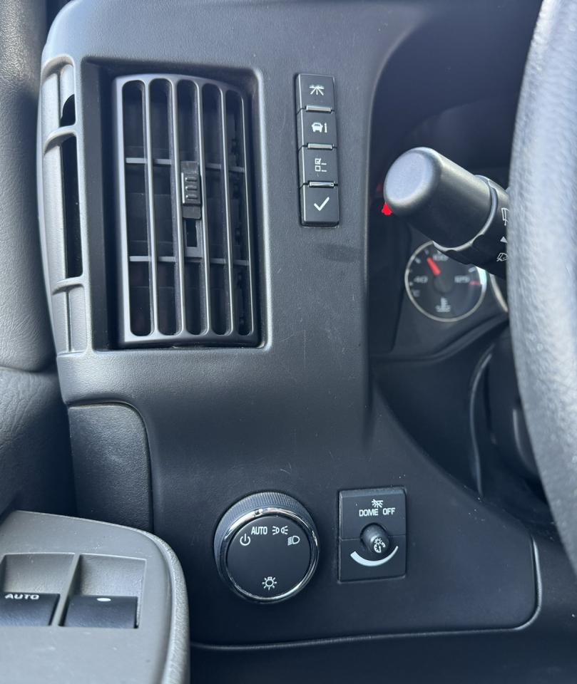 2023 GMC Savana 3500 VAN 177" Photo