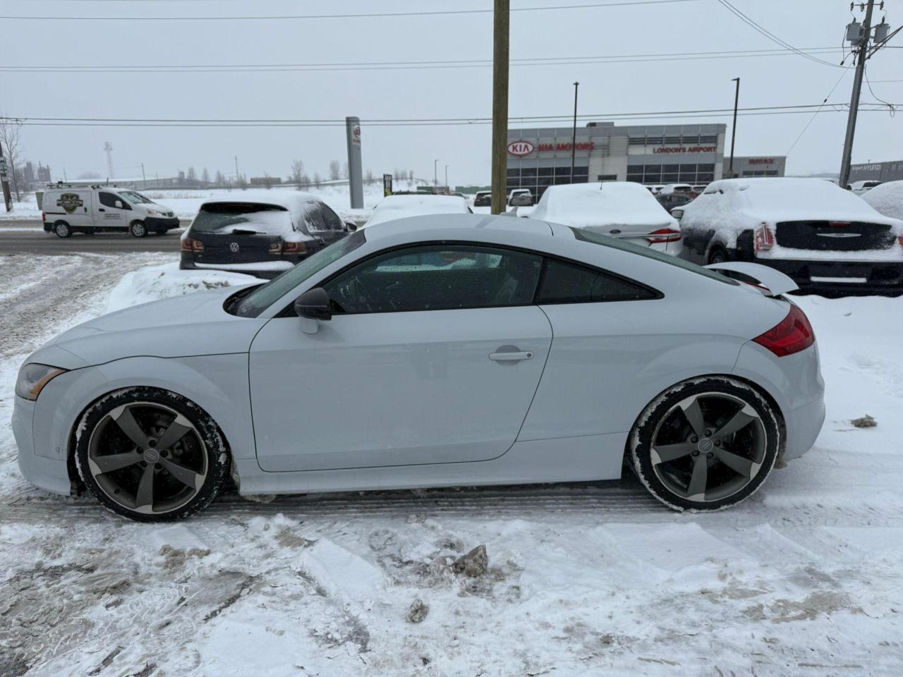 2013 Audi TT RS, 2.5T, QUATTRO, ONLY 152KMS, RARE, CERTIFIED - Photo #2