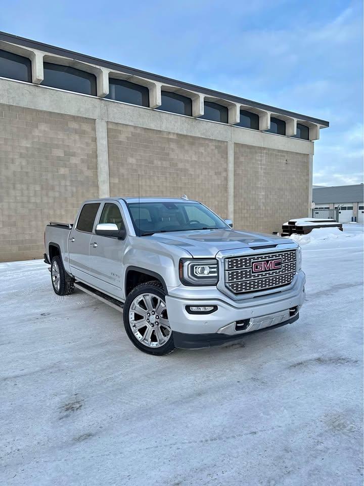 Used 2018 GMC Sierra 1500  for sale in Saskatoon, SK