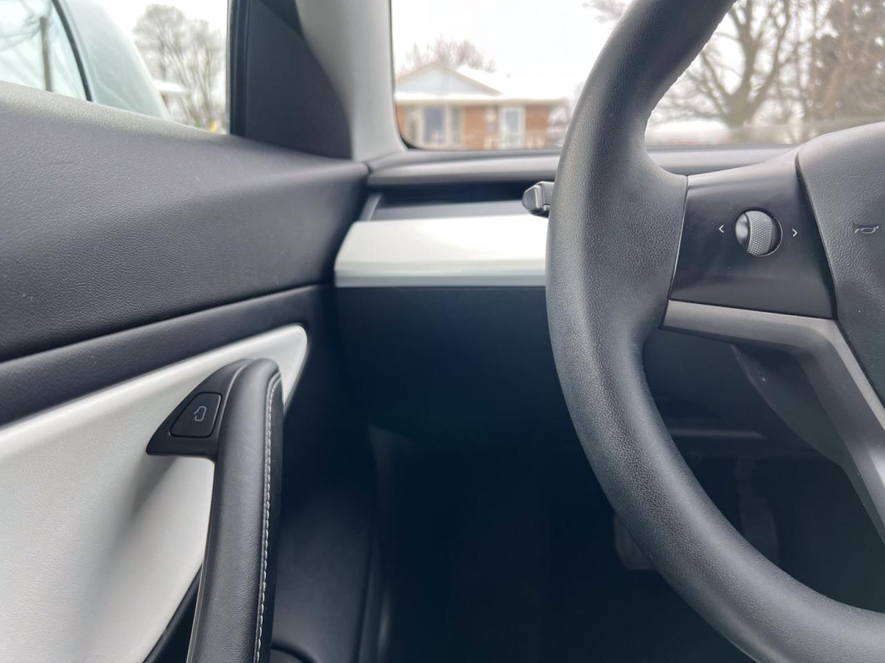 2021 Tesla Model 3 STANDARD RANGE PLUS - Photo #15