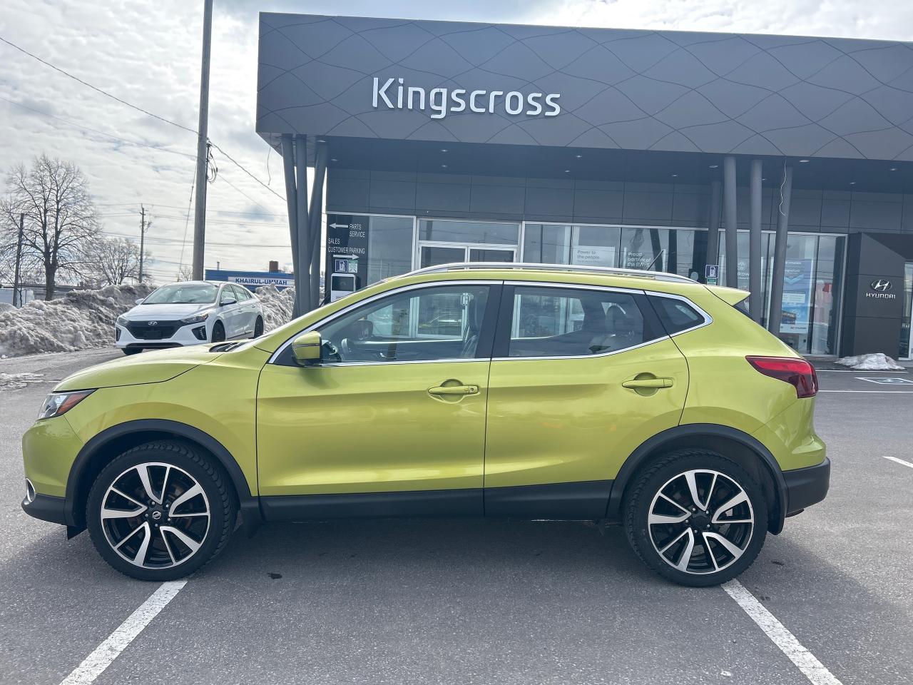 2017 Nissan Qashqai SL AWD CVT Photo