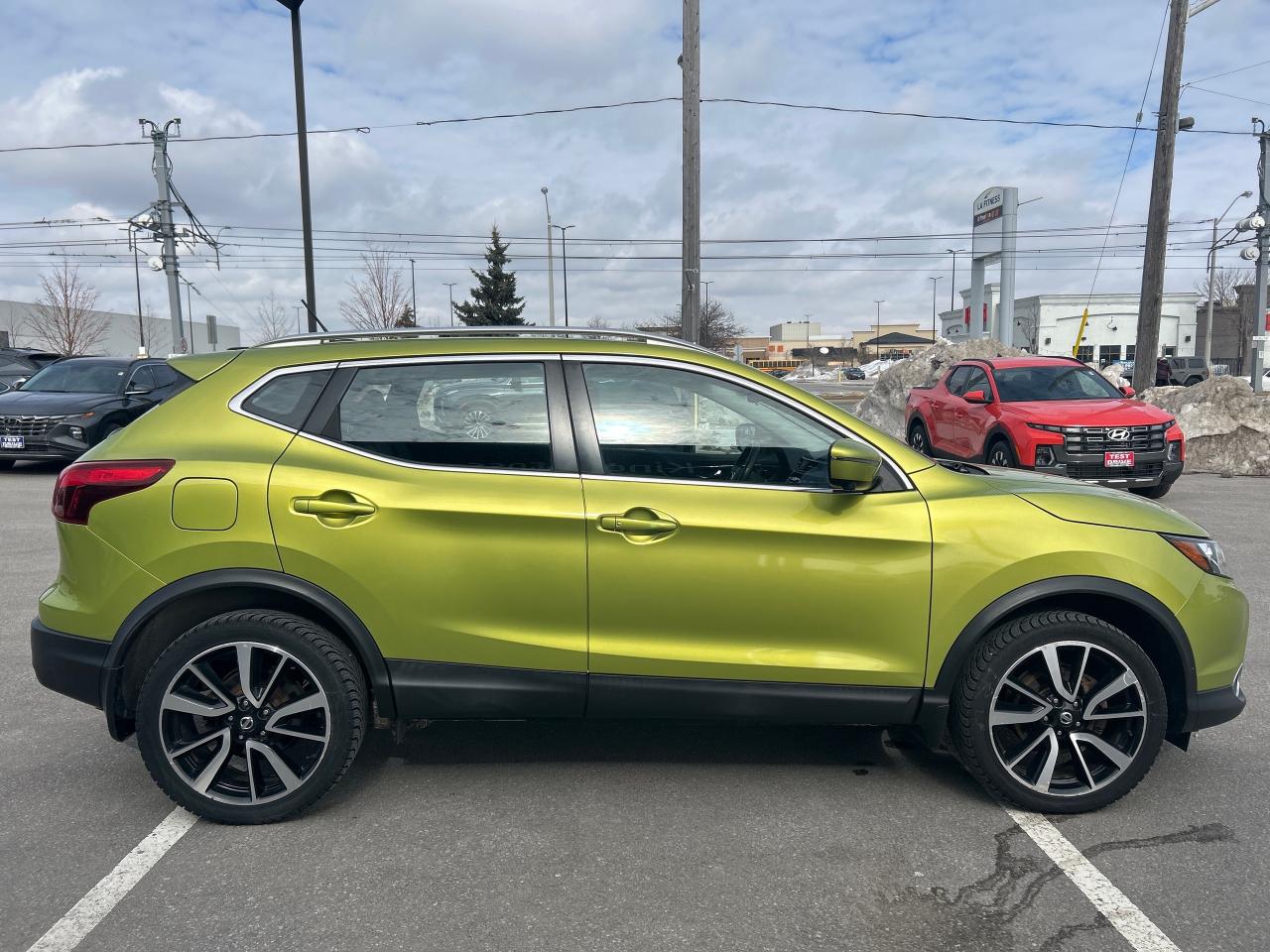 2017 Nissan Qashqai SL AWD CVT Photo