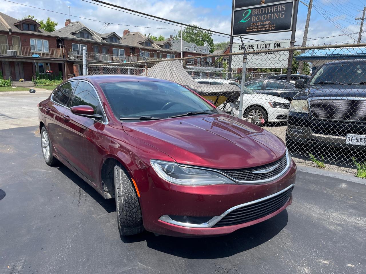 2016 Chrysler 200 Limited *BACKUP CAM, HEATED SEATS & STEERING* - Photo #3