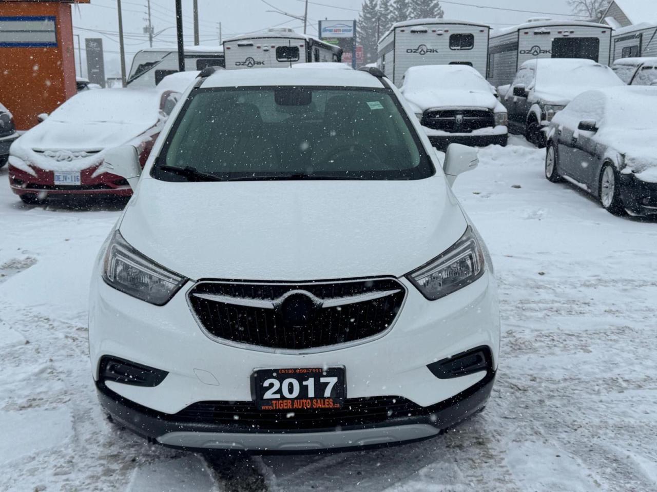 2017 Buick Encore PREFERRED, ONLY 138KMS, CLEAN CARFAX, CERTIFIED - Photo #8