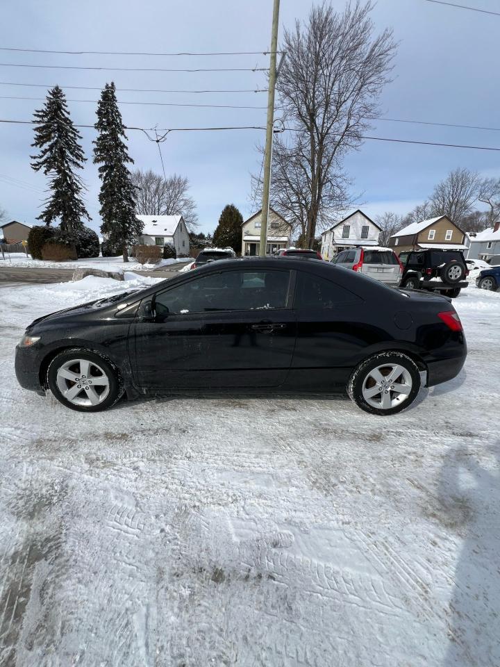 Used 2009 Honda Civic LX for sale in Belmont, ON