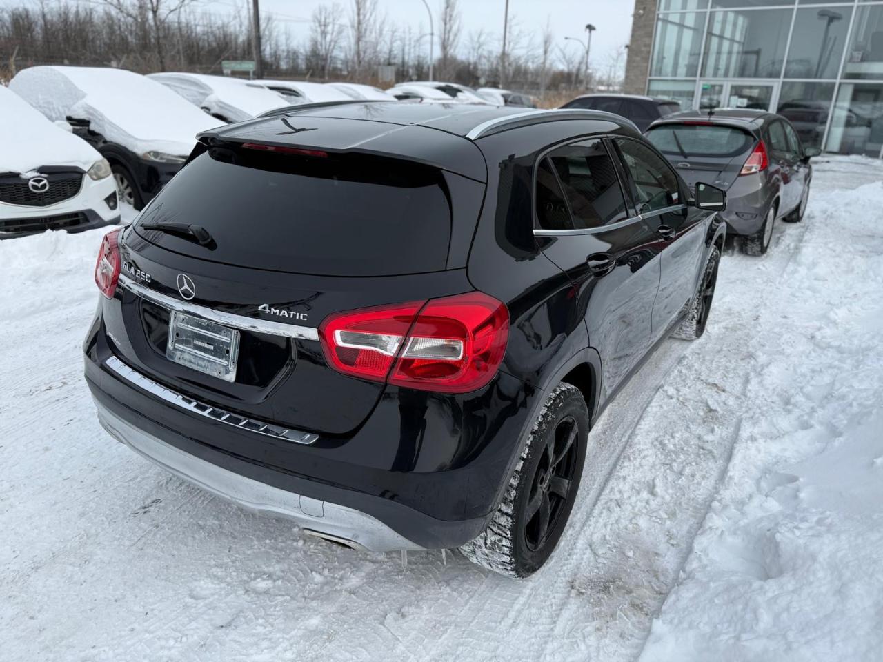 2015 Mercedes-Benz GLA  - Photo #9