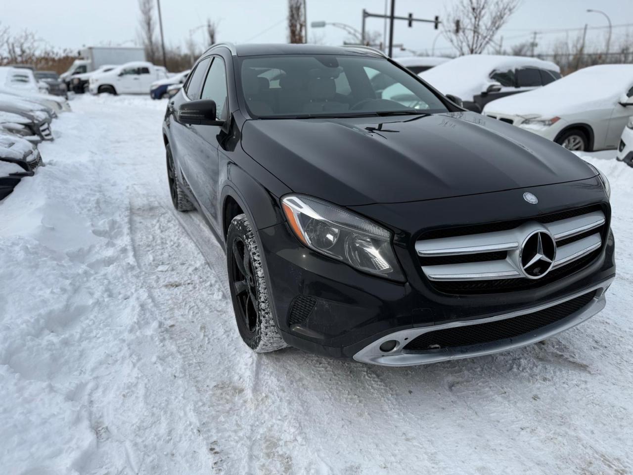 2015 Mercedes-Benz GLA  - Photo #4