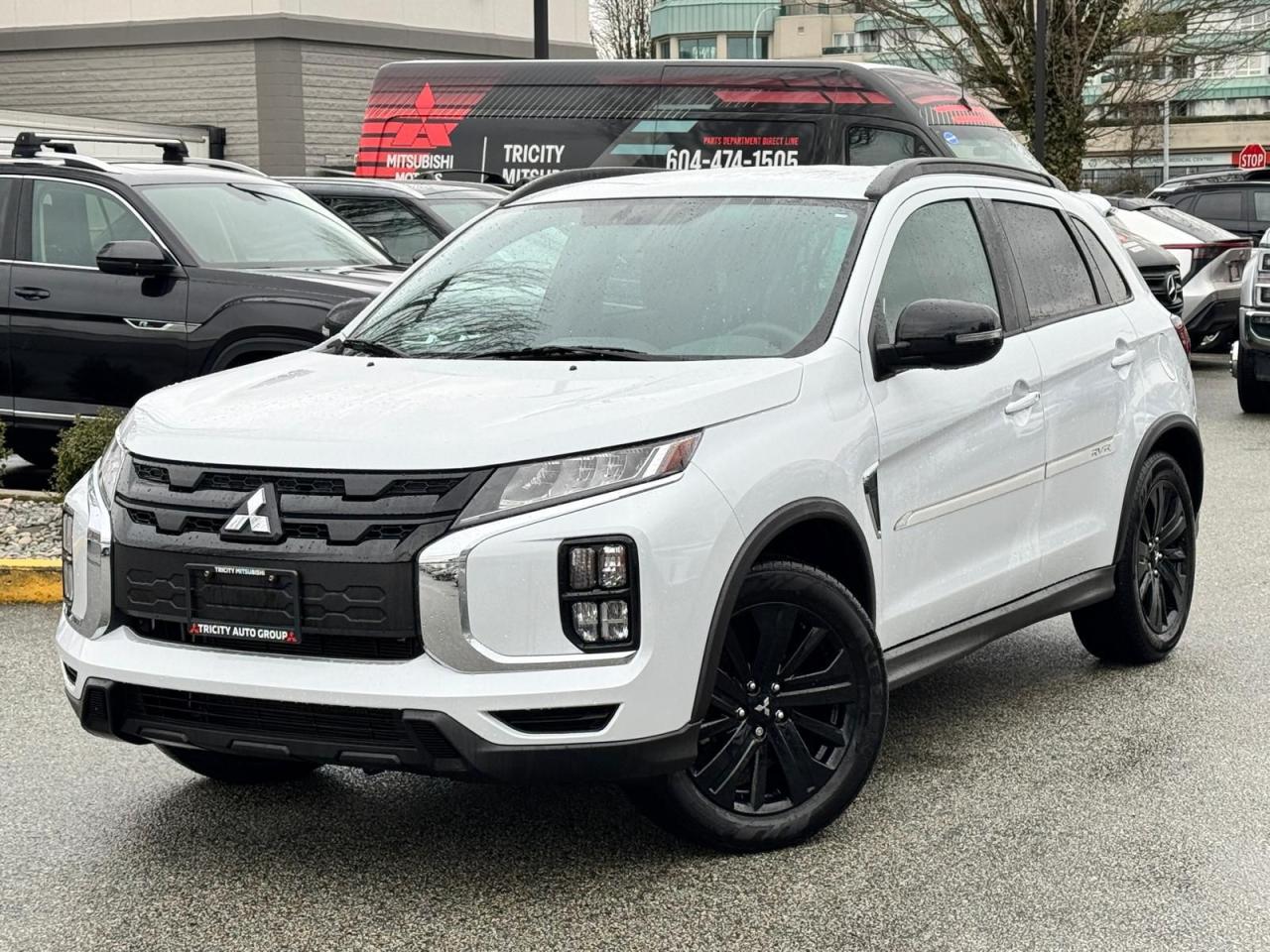 Used 2023 Mitsubishi RVR LE - Black Rims, Black Grille, Rain Sensing Wipers for sale in Coquitlam, BC