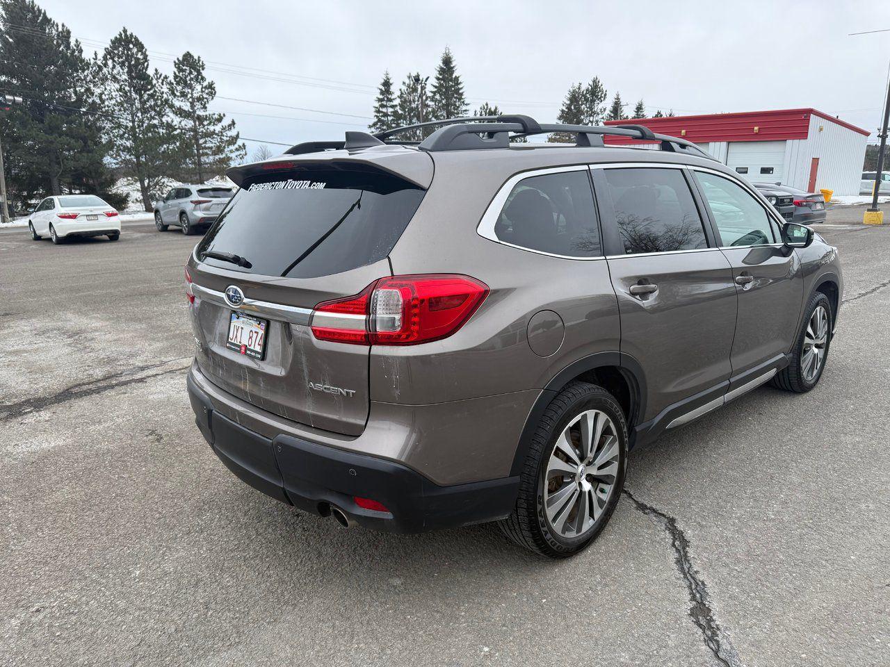 2021 Subaru ASCENT Limited Photo
