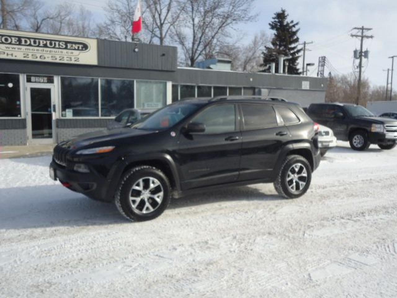 Used 2014 Jeep Cherokee Trailhawk  VERY CLEAN WELL LOOKED AFTER!! for sale in Winnipeg, MB