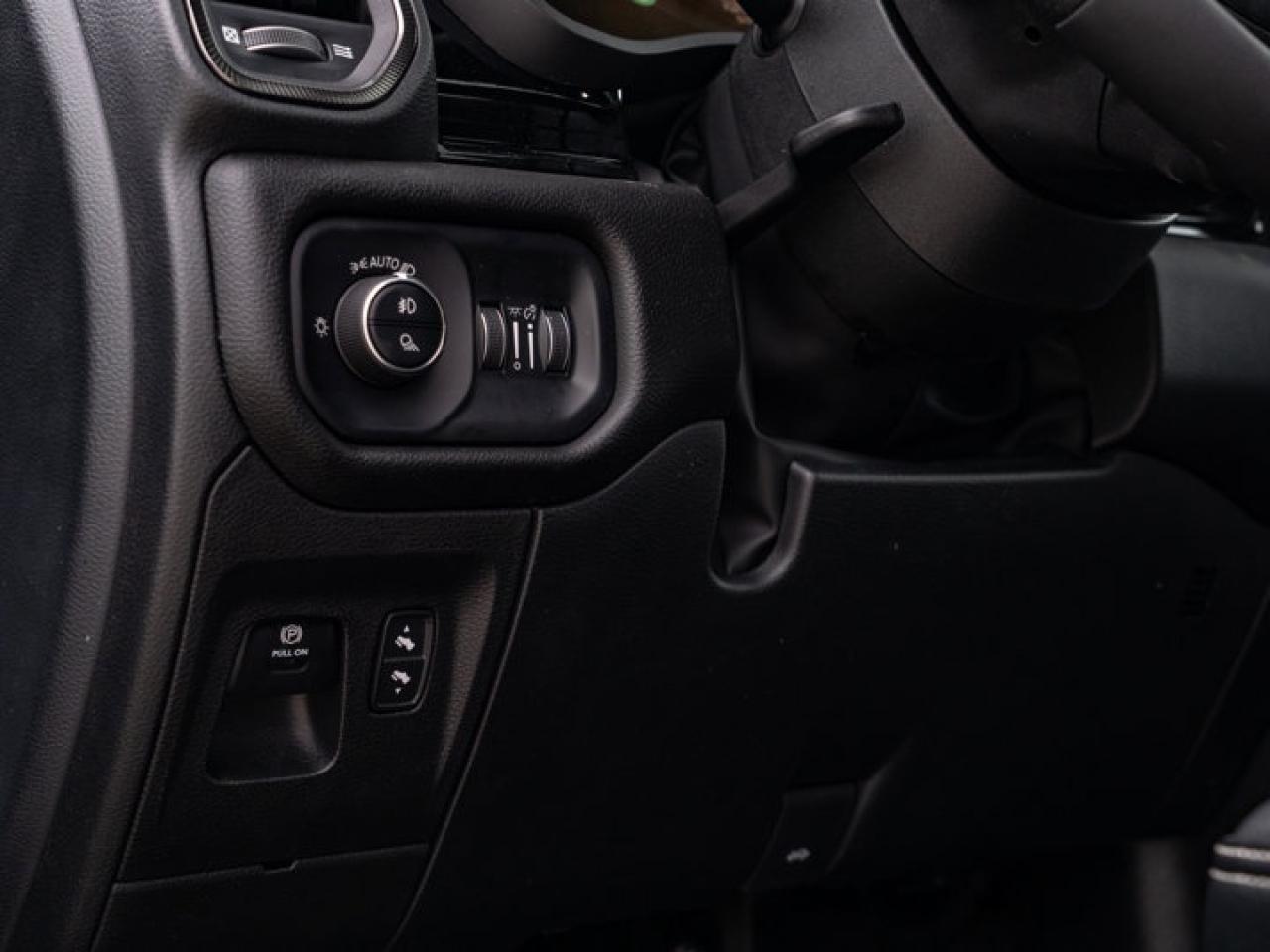 2025 RAM 1500 SPORT Photo