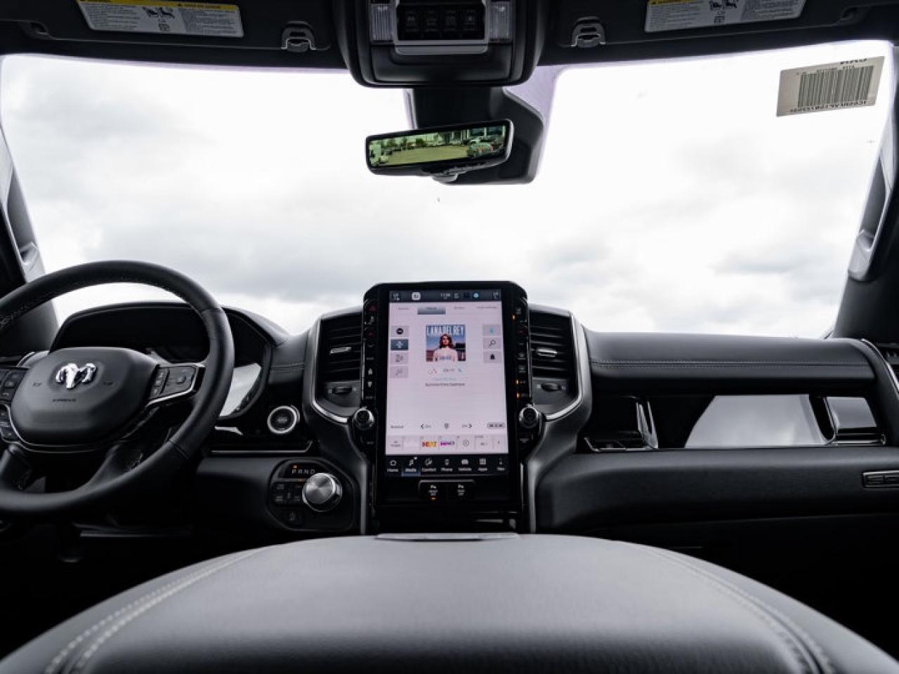 2025 RAM 1500 SPORT Photo