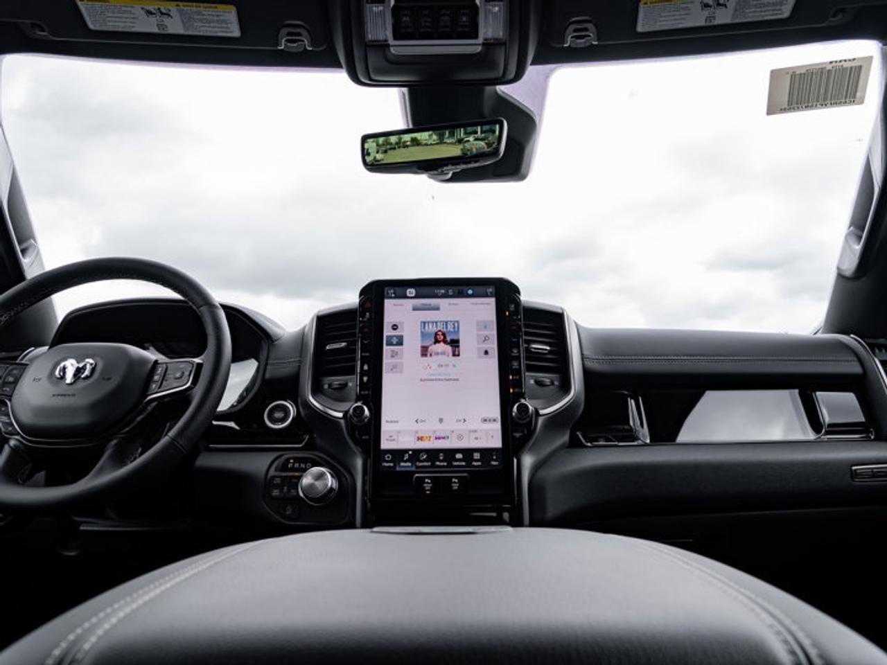 2025 RAM 1500 SPORT Photo