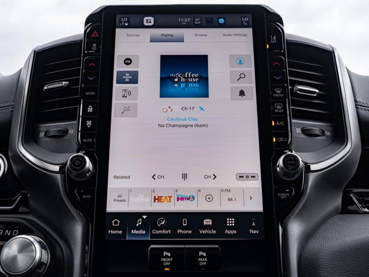 2025 RAM 1500 SPORT Photo