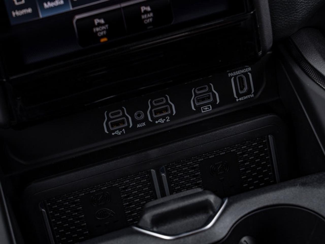 2025 RAM 1500 SPORT Photo