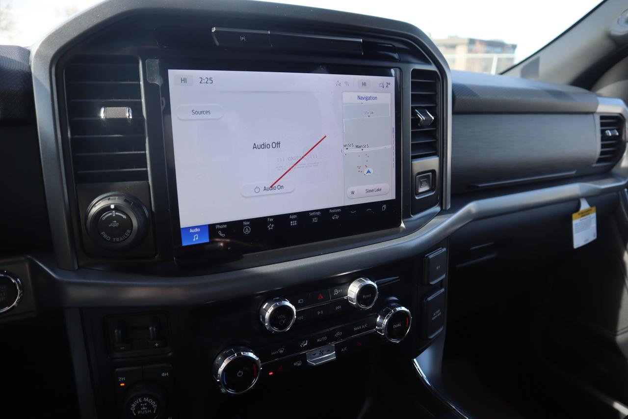 2025 Ford F-150 XLT Photo5