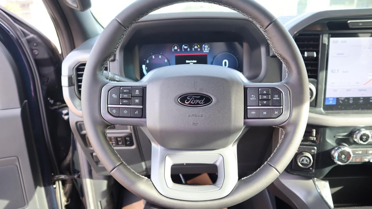 2025 Ford F-150 XLT Photo5