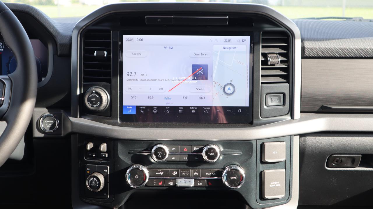 2025 Ford F-150 XLT Photo5