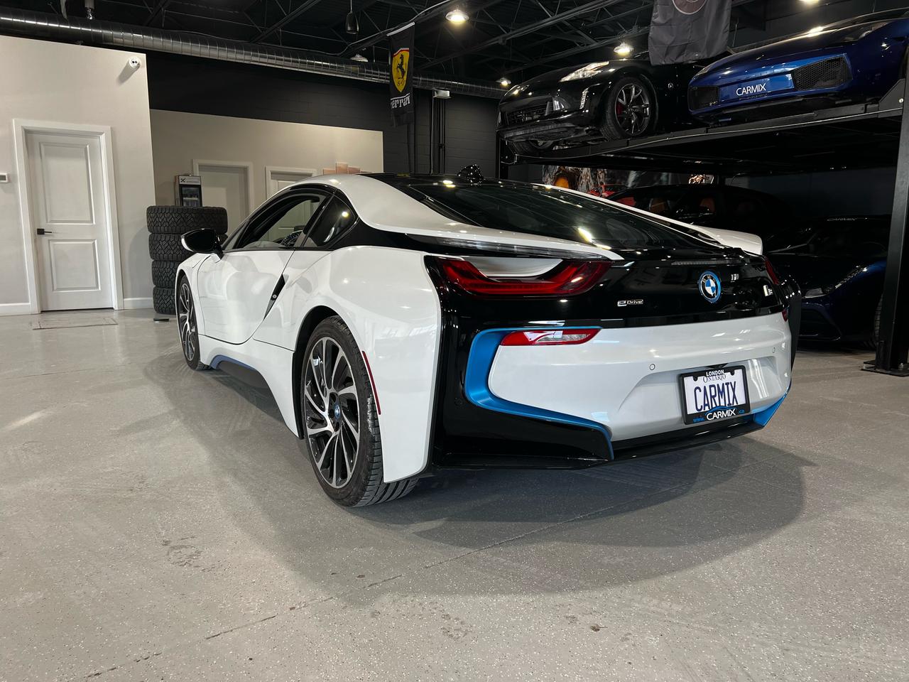 2014 BMW i8  Photo