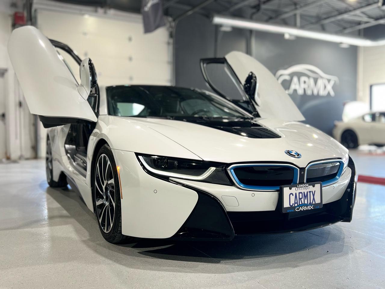 2014 BMW i8  Photo