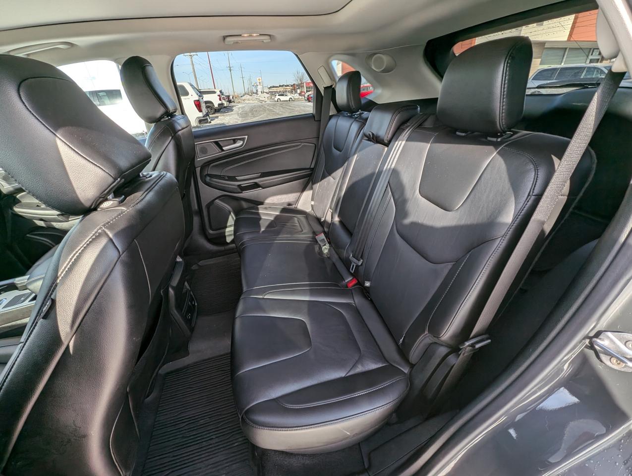2021 Ford Edge  - Photo #10