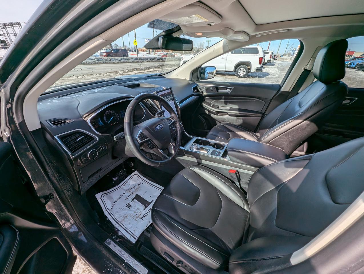 2021 Ford Edge  - Photo #9