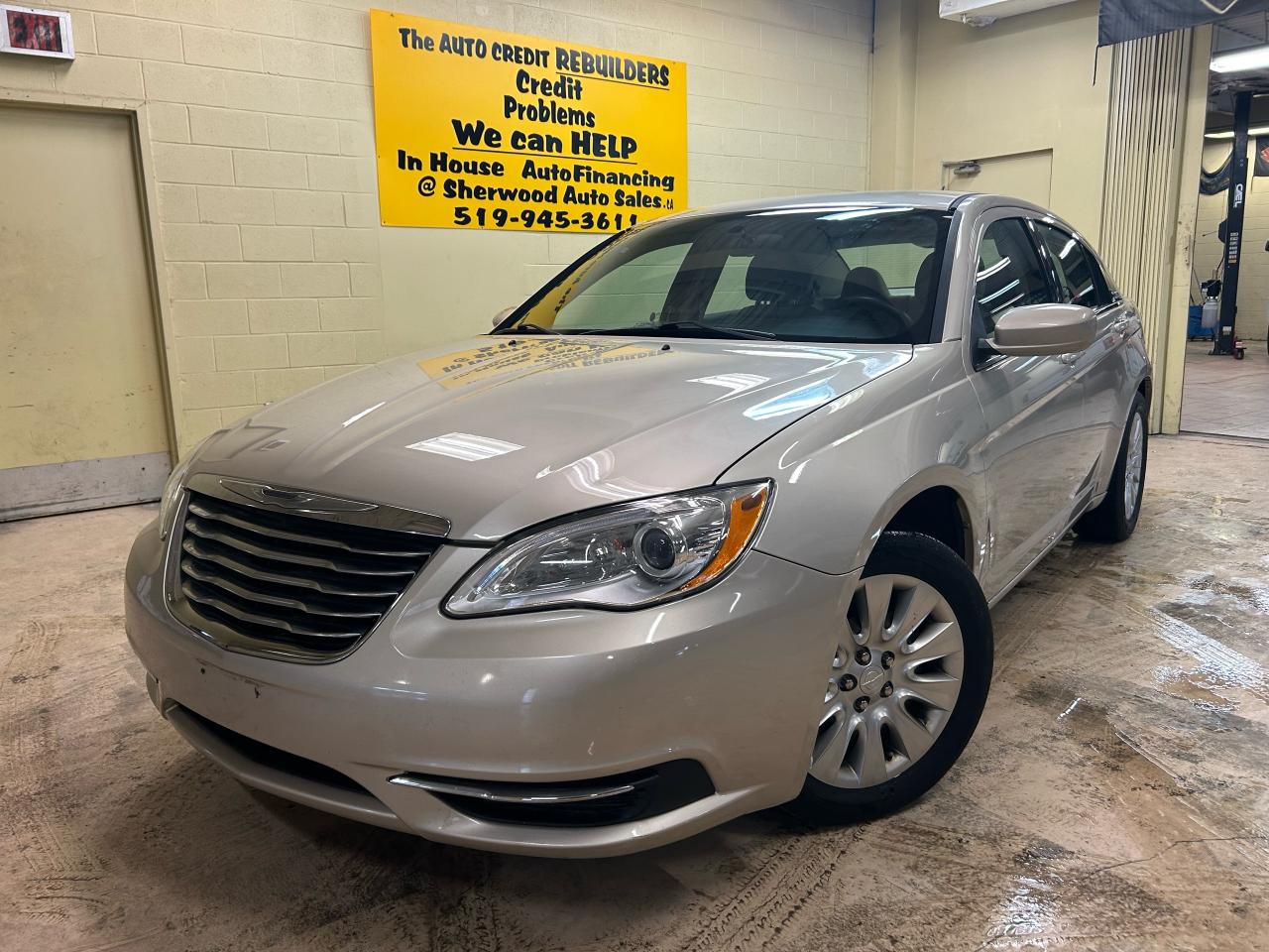 2013 Chrysler 200 LX - Photo #2