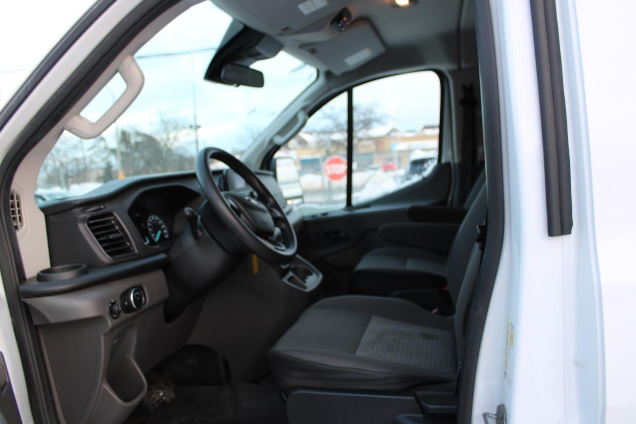 2020 Ford Transit T-350 148" Low Roof XLT RWD - Photo #20