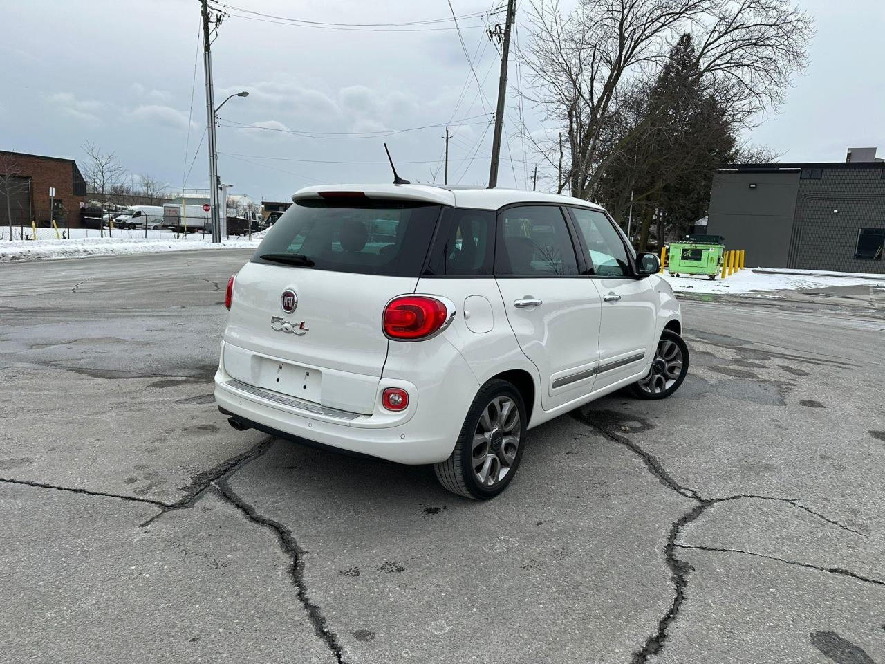 2015 Fiat 500L 500L Lounge 1.4L // CERTIFIED // NO ACCIDENT - Photo #12